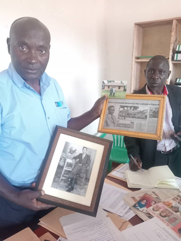 KSDO representatives documenting organisational history